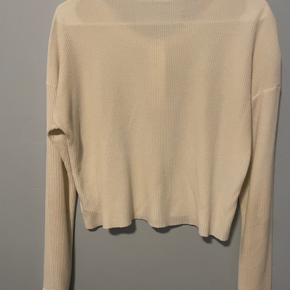 American Eagle Long Sleeve Cropped Top - Picture 3 of 3